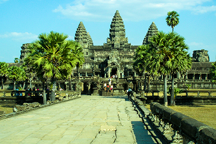 Angkor_Wat_ServaTravel